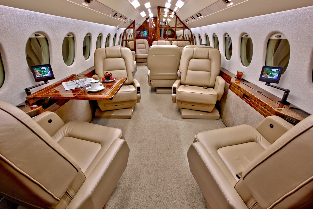 Falcon900Series_interior_heavy_jets
