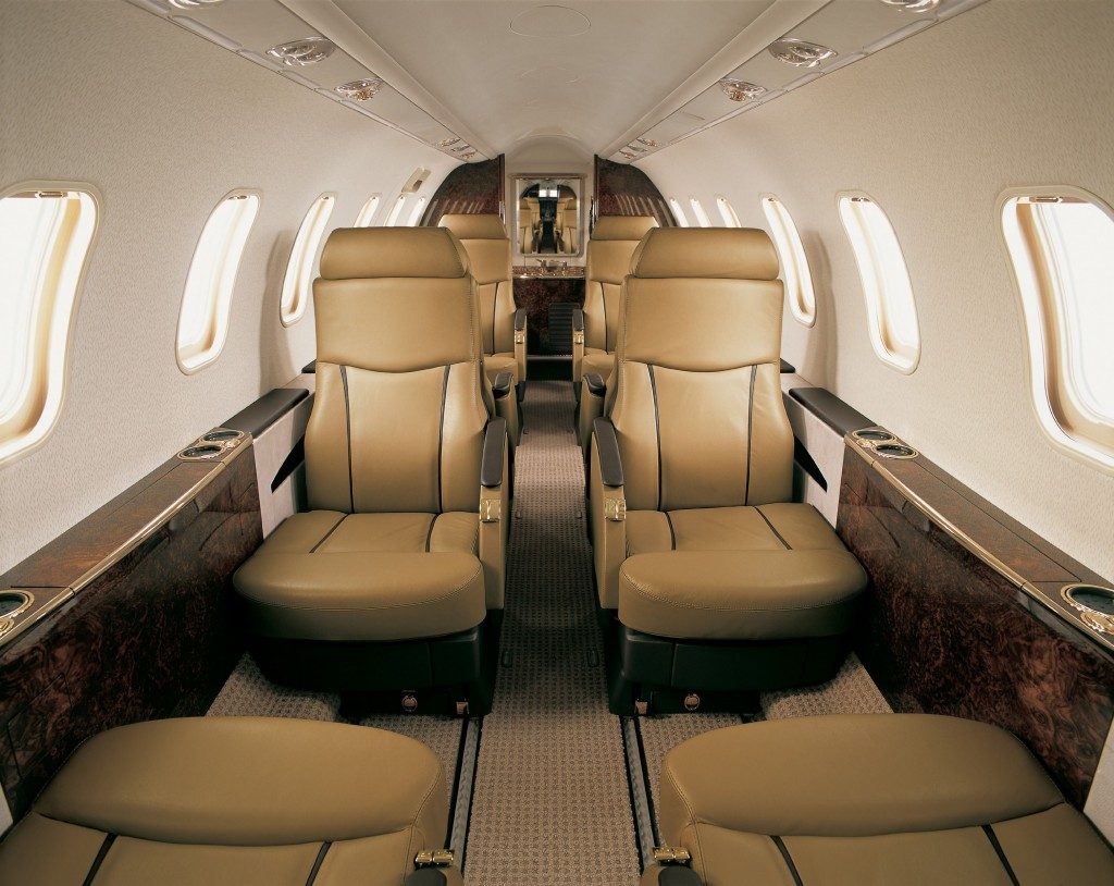 Hawker400XP_interior_light_jets
